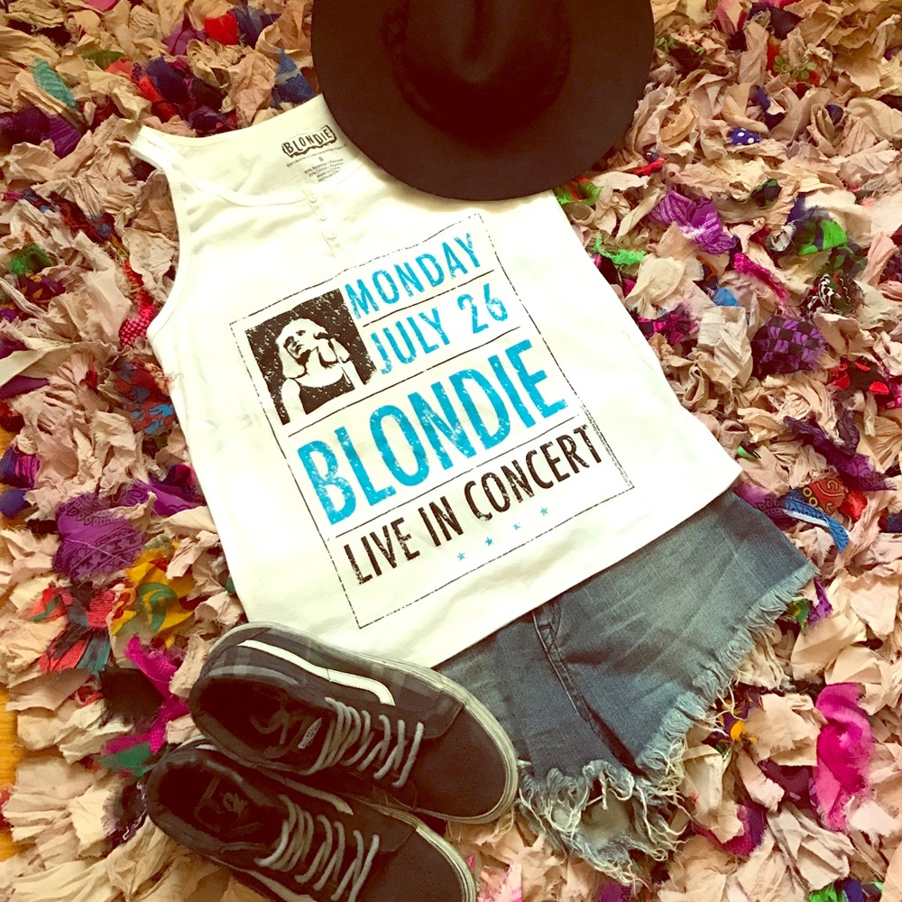 Blondie White Graphic Tank Top - Live In Concert